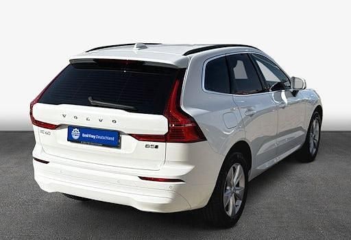 Gebraucht Volvo XC60 Core 250 PS (183 kW) 2024 Crystal weißperleffekt SUV