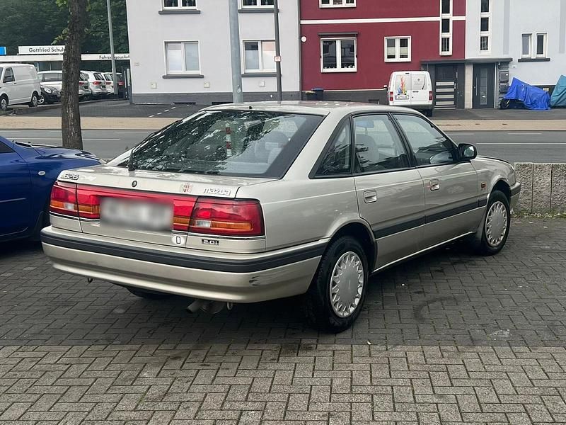 Second-hand Mazda 626 1992 Auriu Berlinǎ