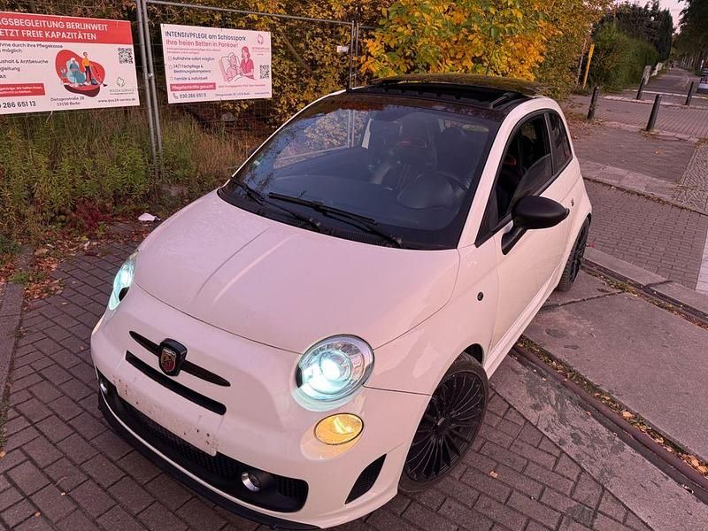 Weiß Gebraucht 2010 Abarth 595 Kleinwagen | 9.399 € - Bild 1/4