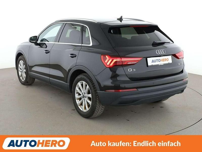 Gebraucht Audi Q3 150 PS (110 kW) 2021 Mythosschwarz SUV