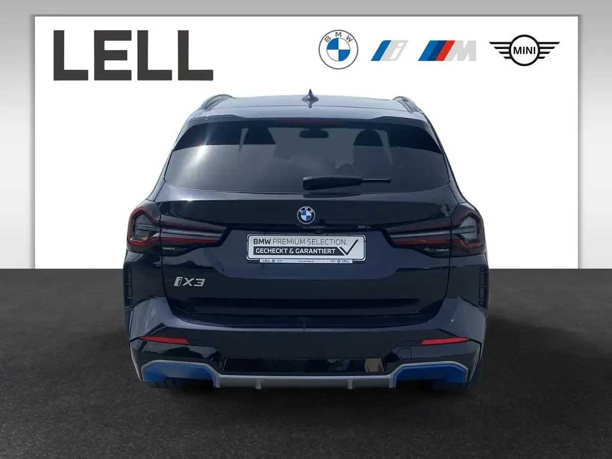Gebraucht BMW iX3 M Sport 210 kW (286 PS) 2023 Schwarz SUV