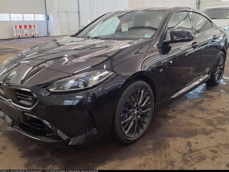 Gebraucht BMW M235 Performance 300 PS (220 kW) 2025 Schwarz Limousine