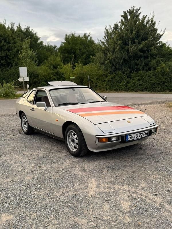Gebraucht Porsche 924 125 PS (91 kW) 1980 Silber Coupé
