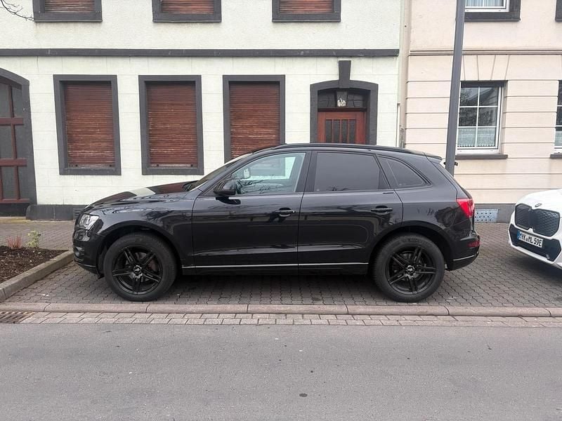 Gebraucht Audi Q5 170 PS (125 kW) 2010 Schwarz SUV