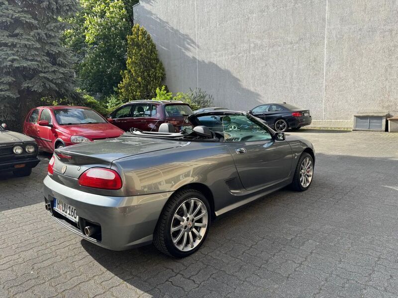 Gebraucht MG TF 160 PS (117 kW) 2004 Grau Cabrio