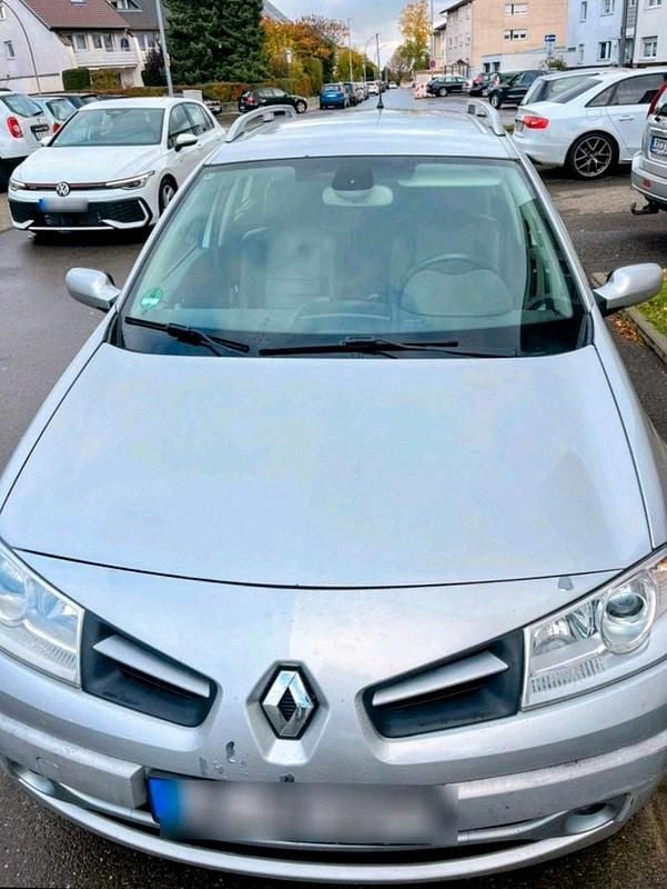 Gebraucht Renault Mégane GrandTour 131 PS (96 kW) 2008 Silber Kombi