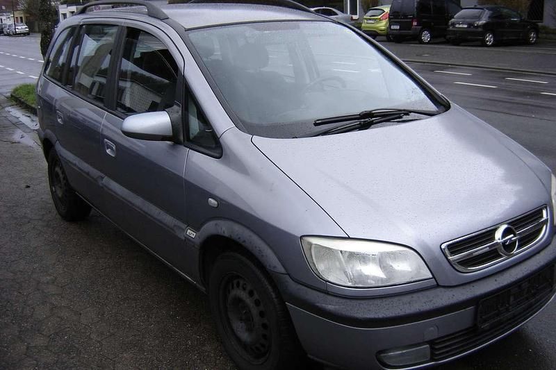 Gebraucht Opel Zafira 125 PS (91 kW) 2003 Grau Van / Kleinbus