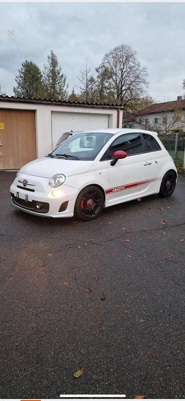 Gebraucht Abarth 500 135 PS (99 kW) 2010 Weiß Kleinwagen