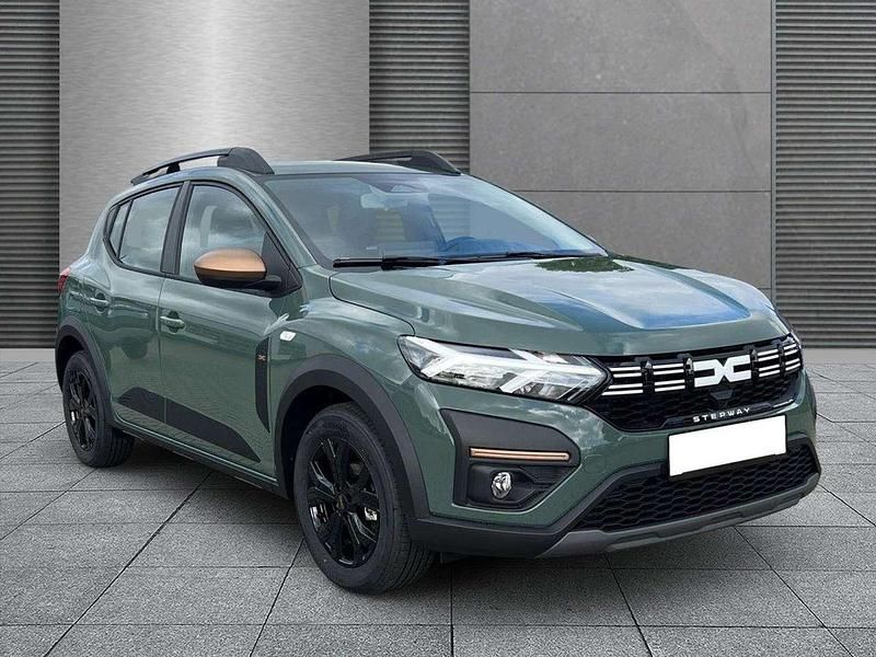 Safarigrüngrau Neu 2025 Dacia Sandero Extreme Kleinwagen | 20.364 € (Fairer Preis) - Bild 1/4