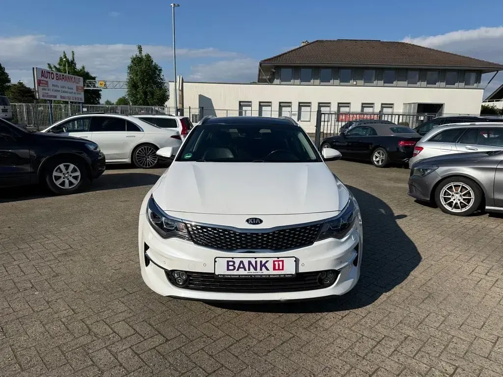 Gebraucht Kia Optima Edition 7 141 PS (103 kW) 2017 Weiß Kombi