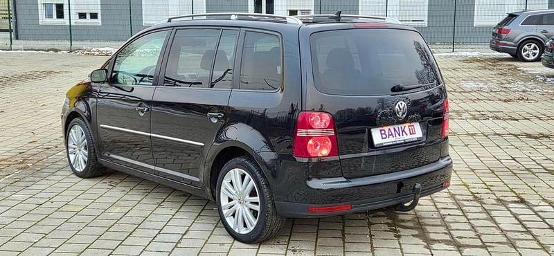 Gebraucht VW Touran Highline 140 PS (102 kW) 2008 Schwarz Van / Kleinbus