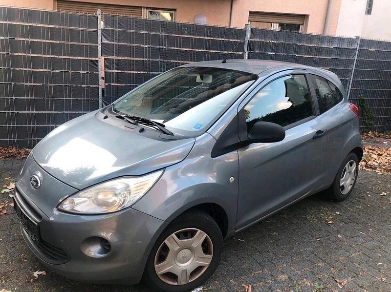 Second-hand Ford Ka 69 CP (50 kW) 2010 Gri Hatchback