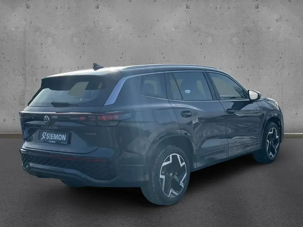 Neu VW Tayron R-line 177 PS (130 kW) 2026 Grau SUV