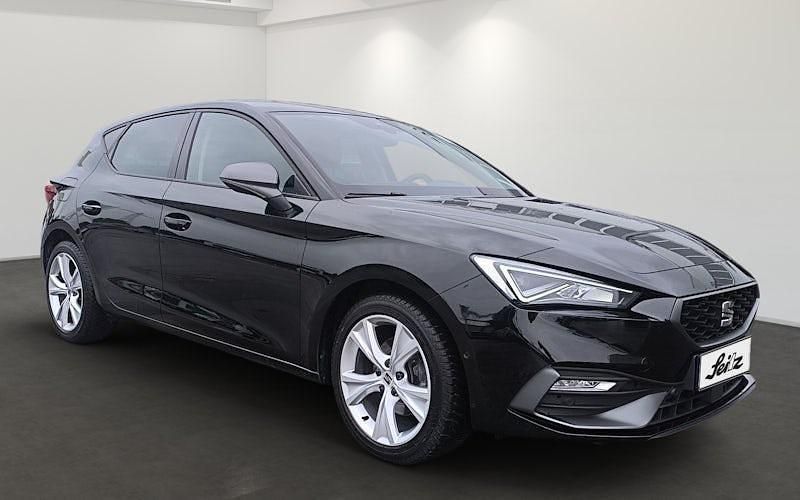 Gebraucht Seat Leon FR 150 PS (110 kW) 2024 Mitternachtsschwarz Limousine