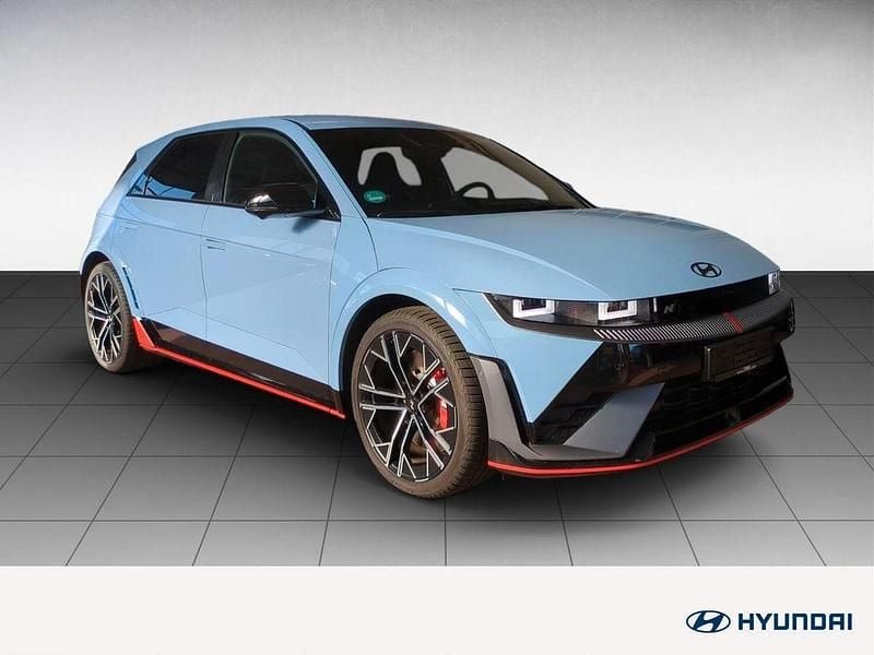 Blau Gebraucht 2025 Hyundai Ioniq 6 Limousine | 56.666 € - Bild 1/4