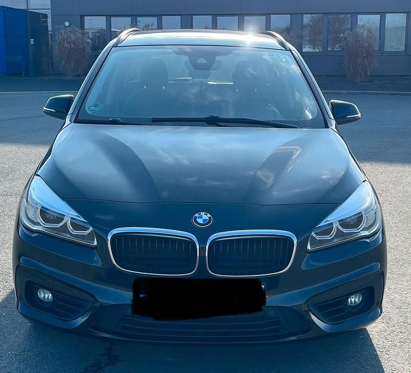 Gebraucht BMW 218 140 PS (102 kW) 2018 Schwarz Kombi