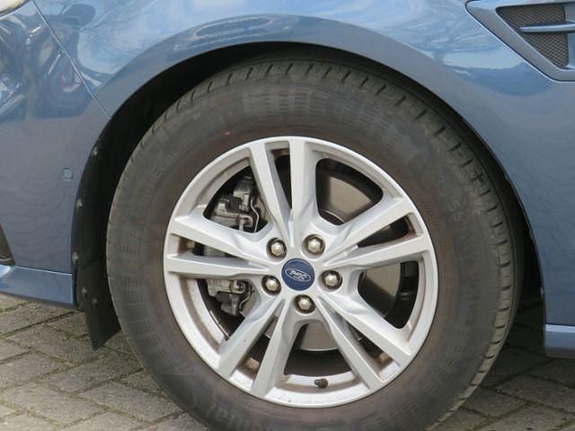Gebraucht Ford S-MAX Titanium 190 PS (139 kW) 2020 Blau Van / Kleinbus
