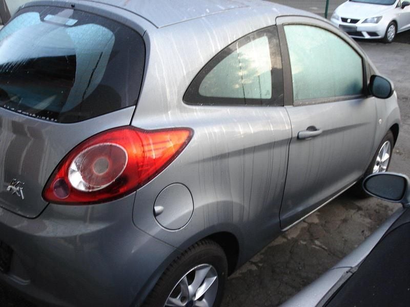 Second-hand Ford Ka 69 CP (50 kW) 2015 Gri Hatchback