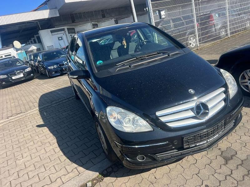 Gebraucht Mercedes B170 116 PS (85 kW) 2006 Schwarz Van / Kleinbus