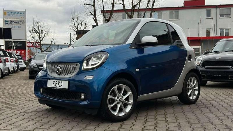 Gebraucht Smart ForTwo Coupé 90 PS (66 kW) 2019 Blau Coupé
