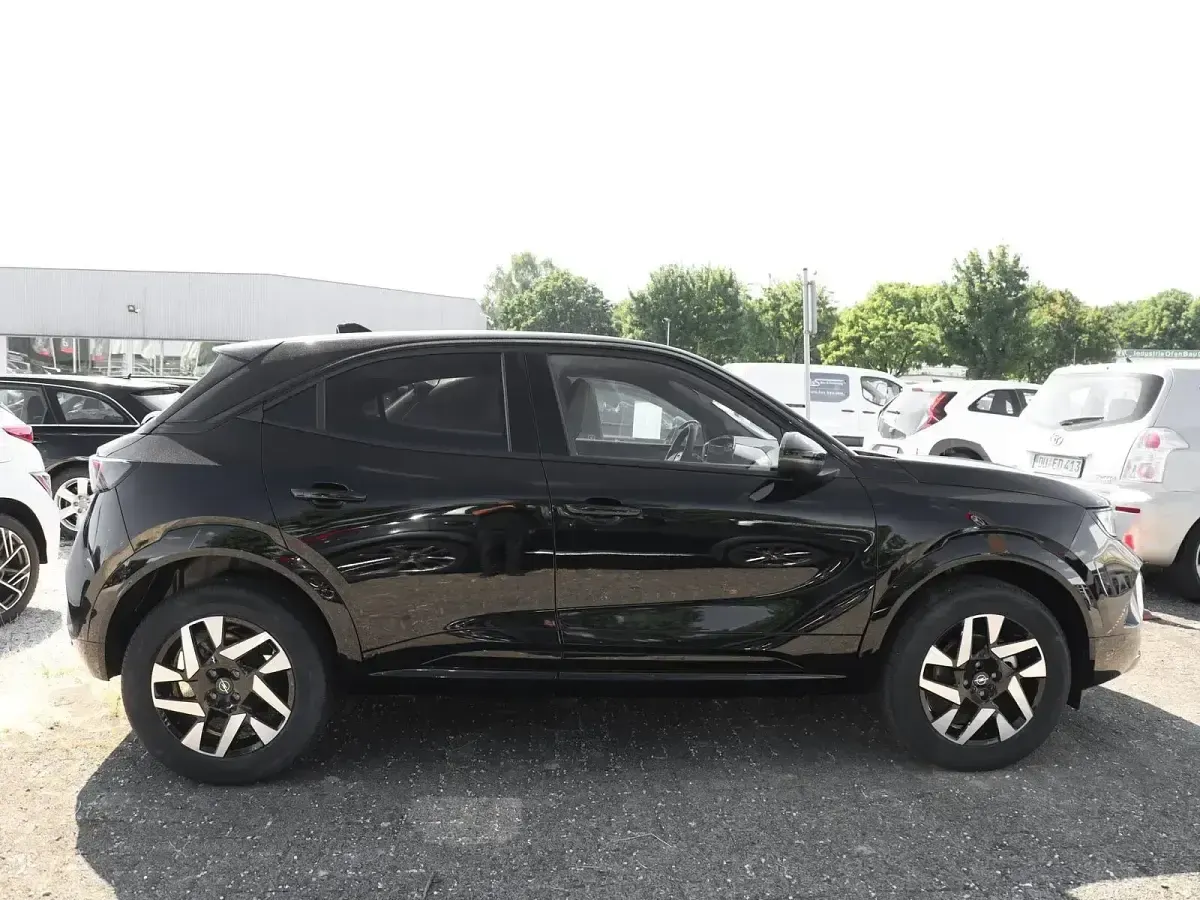 Neu Opel Mokka 131 PS (96 kW) 2026 Schwarz SUV