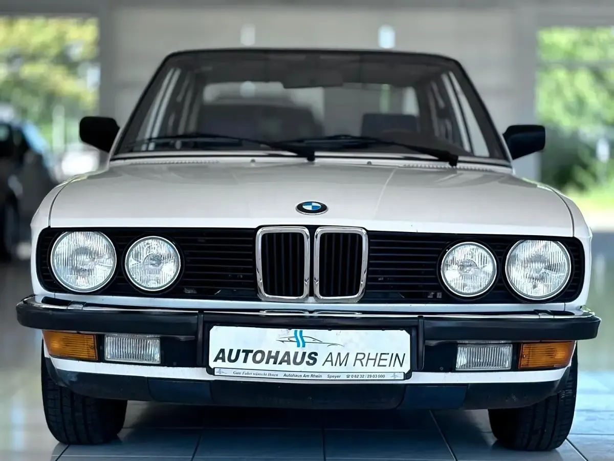 Brugt BMW 525 122 HK (89 kW) 1986 Hvid Sedan