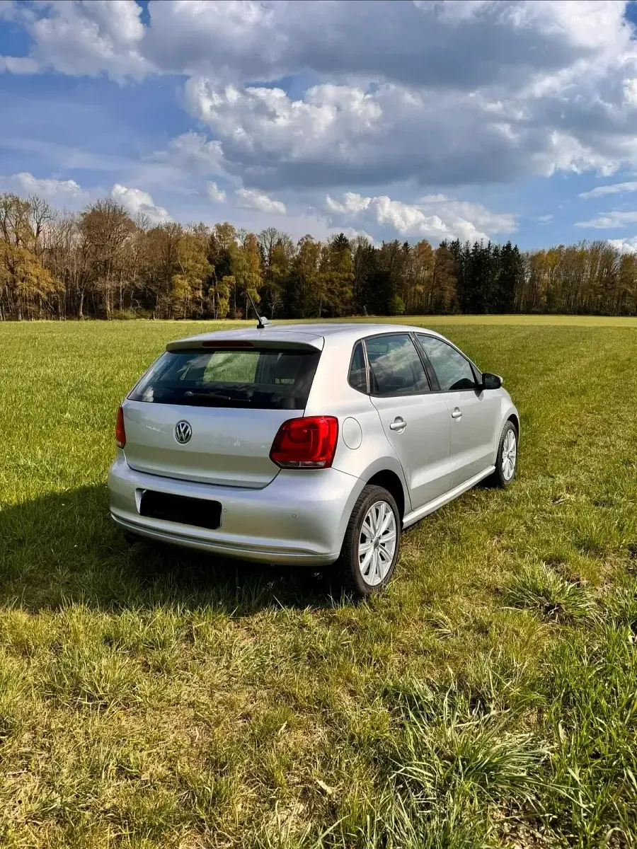 Gebraucht VW Polo 90 PS (66 kW) 2011 Silber Kleinwagen