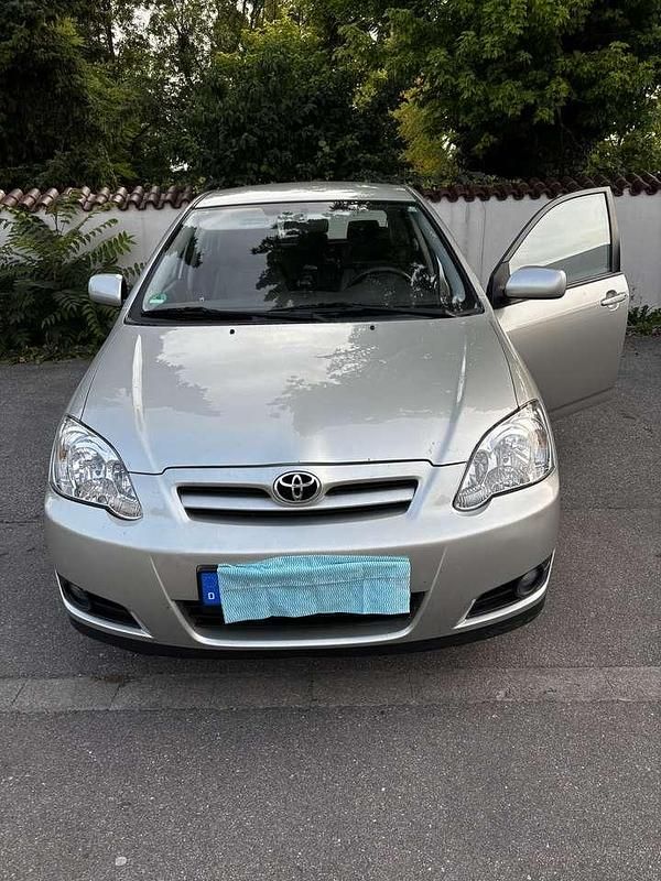 Grau Gebraucht 2006 Toyota Corolla Edition Kleinwagen | 4.700 € (Fairer Preis) - Bild 1/4