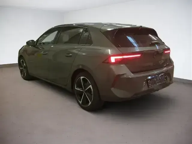 Gebraucht Opel Astra 131 PS (96 kW) 2024 Grau Kleinwagen