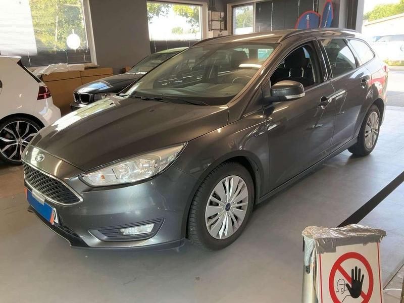 Magnetic Gebraucht 2016 Ford Focus Kombi | 6.980 € (Guter Preis) - Bild 1/4