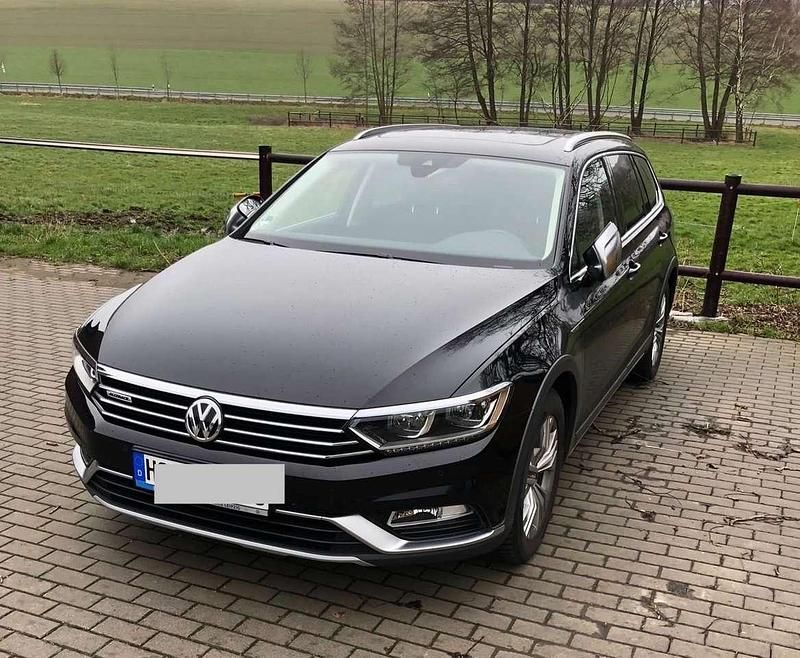 Gebraucht VW Passat Alltrack 272 PS (200 kW) 2019 Schwarz Kombi
