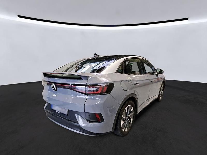 Gebraucht VW ID.5 Pro Performance 150 kW (204 PS) 2023 Mondsteingrau SUV