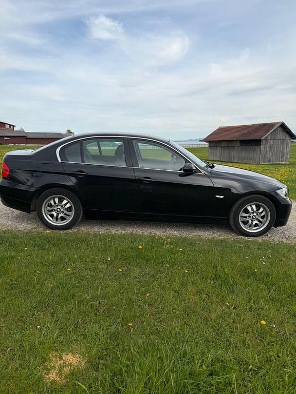 Gebraucht BMW 325 218 PS (160 kW) 2006 Schwarz Limousine