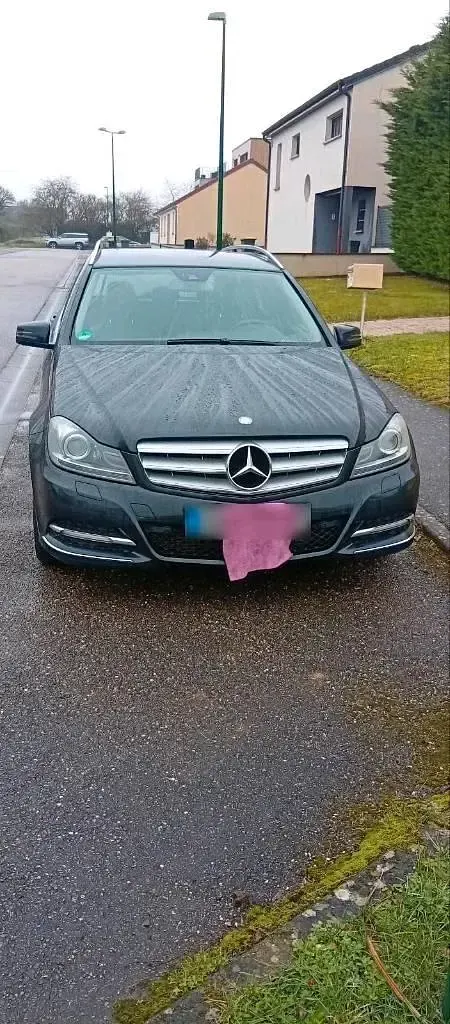 Gebraucht Mercedes C220 170 PS (125 kW) 2012 Schwarz Kombi
