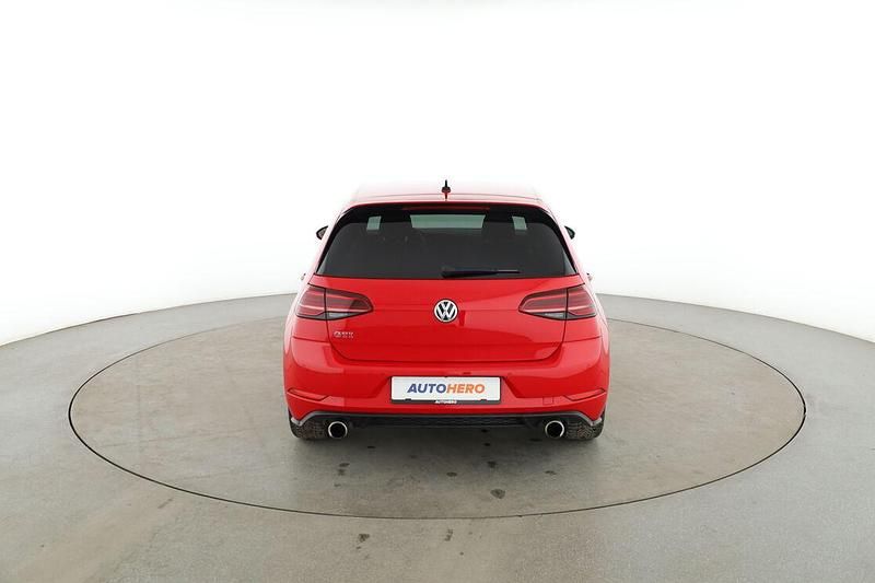Gebraucht VW Golf VII GTI 245 PS (180 kW) 2020 Rot Limousine