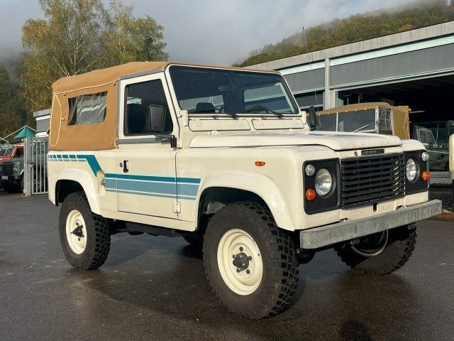 Weiß Gebraucht 1985 Land Rover Defender SUV | 88.000 € - Bild 1/4
