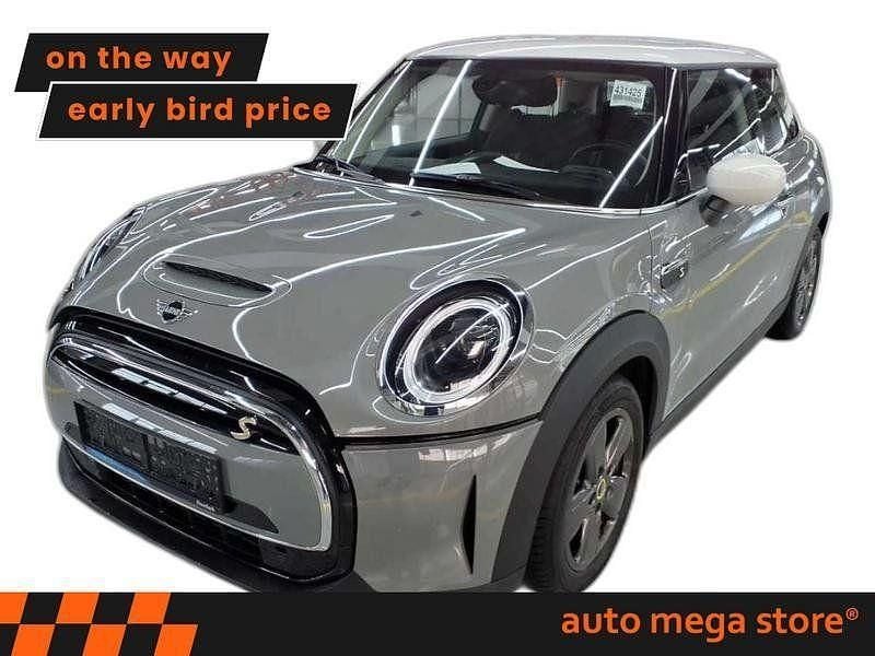 Gebraucht Mini Cooper SE Collection 135 kW (184 PS) 2021 Moonwalk grey (metallic) Kleinwagen