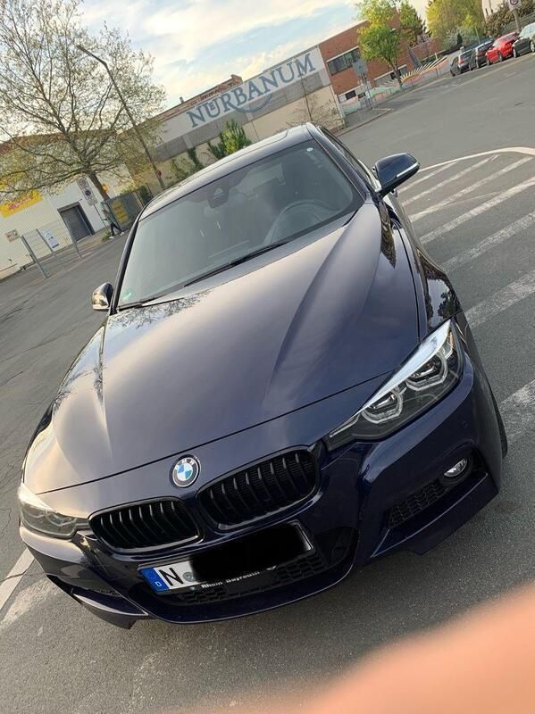 Blau Gebraucht 2018 BMW 320 M Sport Limousine | 21.500 € (Fairer Preis) - Bild 1/4