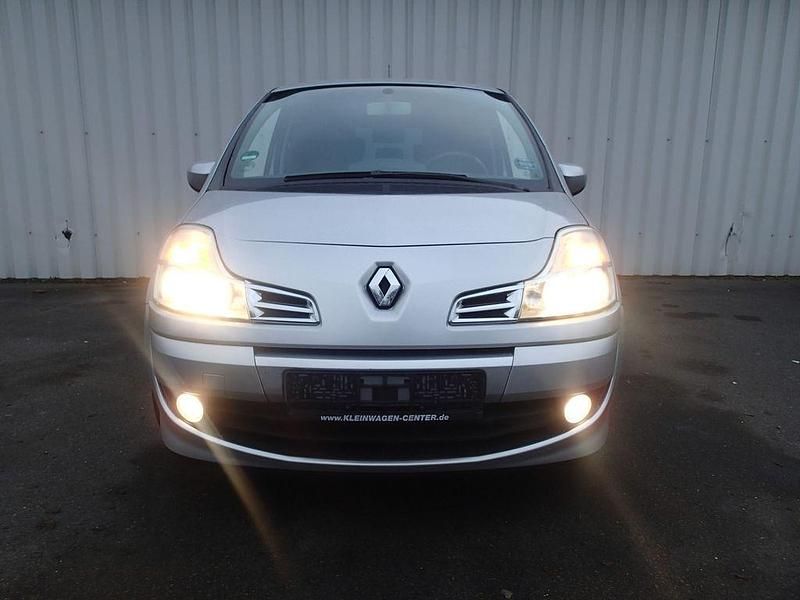 Gebraucht Renault Modus Dynamique 101 PS (74 kW) 2008 Silber Van / Kleinbus