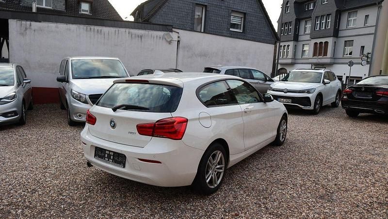 Gebraucht BMW 118 136 PS (100 kW) 2019 Weiß Kleinwagen