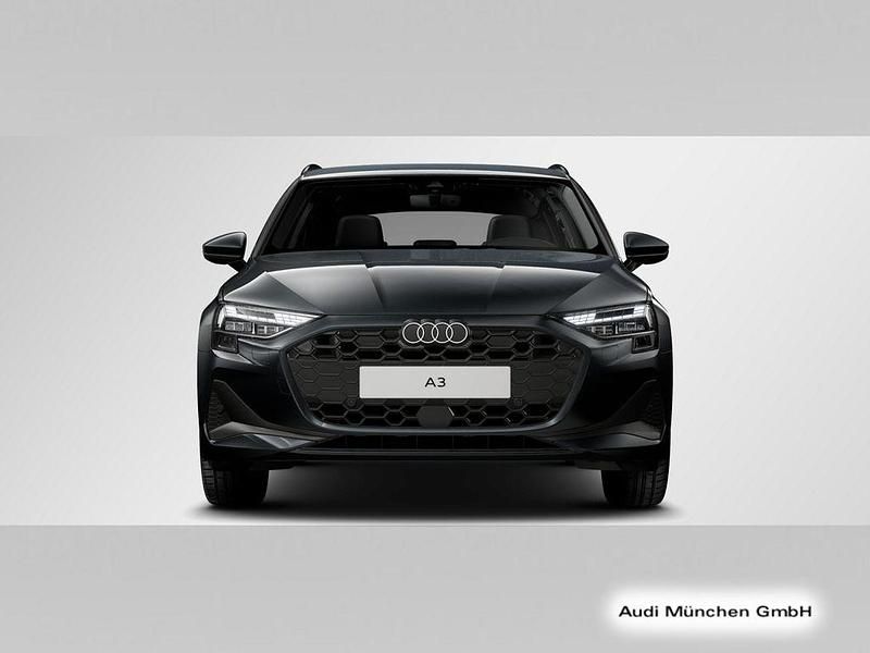 Gebraucht Audi A3 Ambiente 150 PS (110 kW) 2024 Manhattangrau metallic Limousine