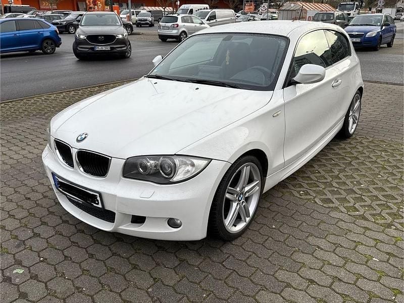 Gebraucht BMW 118 M Sport 143 PS (105 kW) 2009 Weiß Kleinwagen