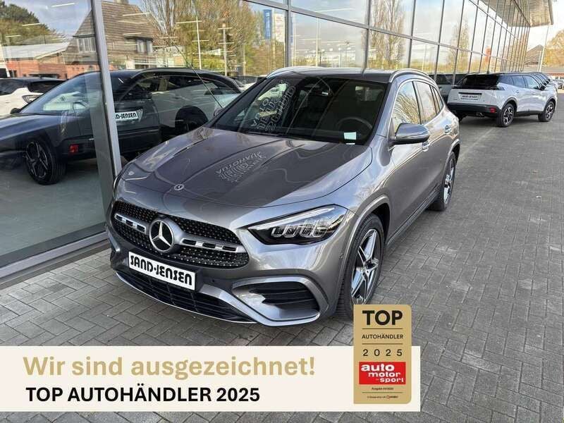 Mountaingrau metallic Gebraucht 2024 Mercedes GLA200 Advanced Plus SUV | 42.995 € (Fairer Preis) - Bild 1/4