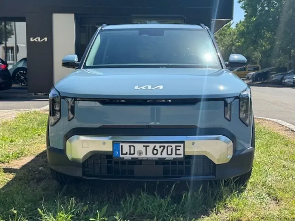Neu Kia EV2 Earth 108 kW (147 PS) 2026 Blau SUV