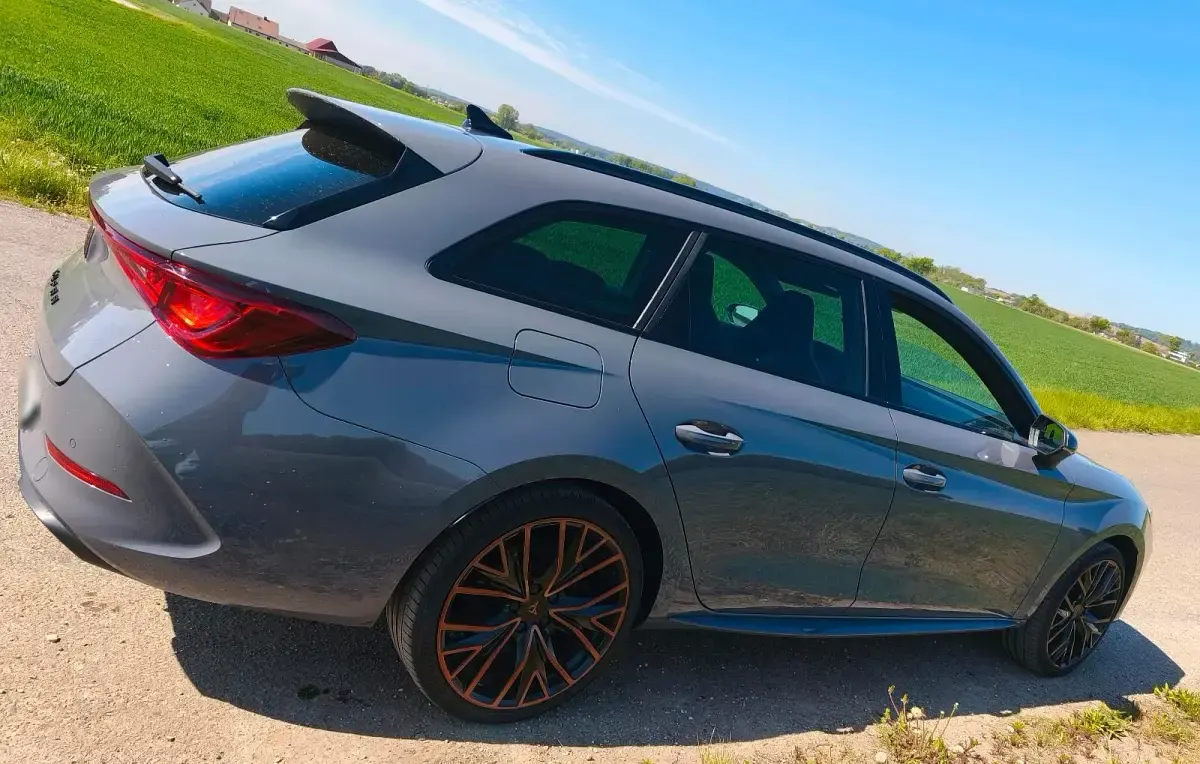 Gebraucht Cupra Leon 245 PS (180 kW) 2021 Grau Kombi