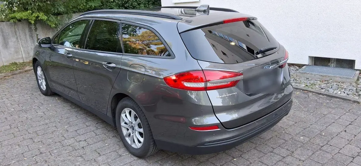 Gebraucht Ford Mondeo Trend 150 PS (110 kW) 2022 Grau Kombi
