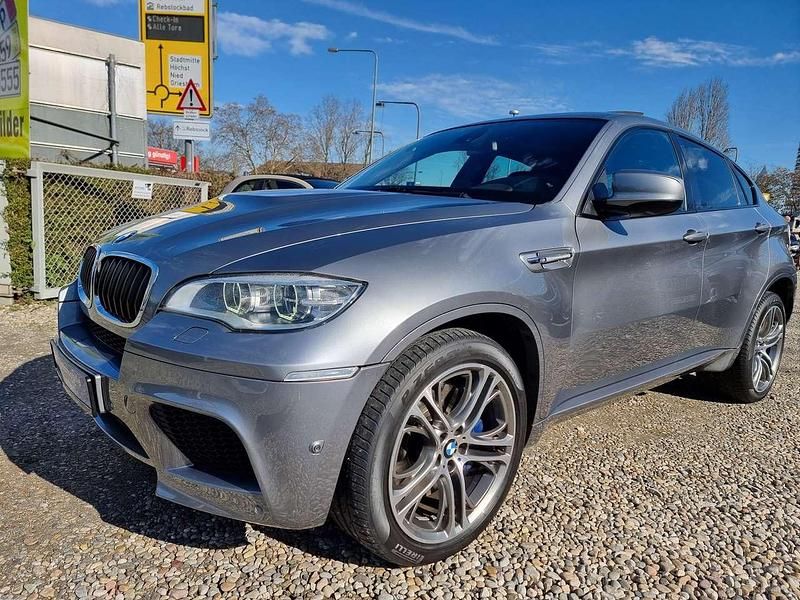 Spacegrau metallic Gebraucht 2013 BMW X6 M SUV | 23.990 € (Fairer Preis) - Bild 1/4