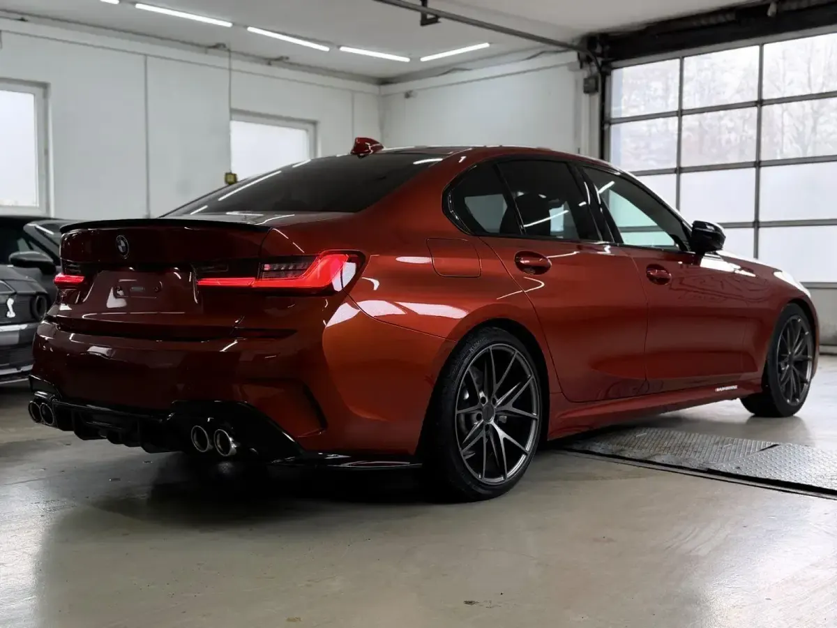 Gebraucht BMW 330 M Sport 258 PS (189 kW) 2021 Gold Limousine