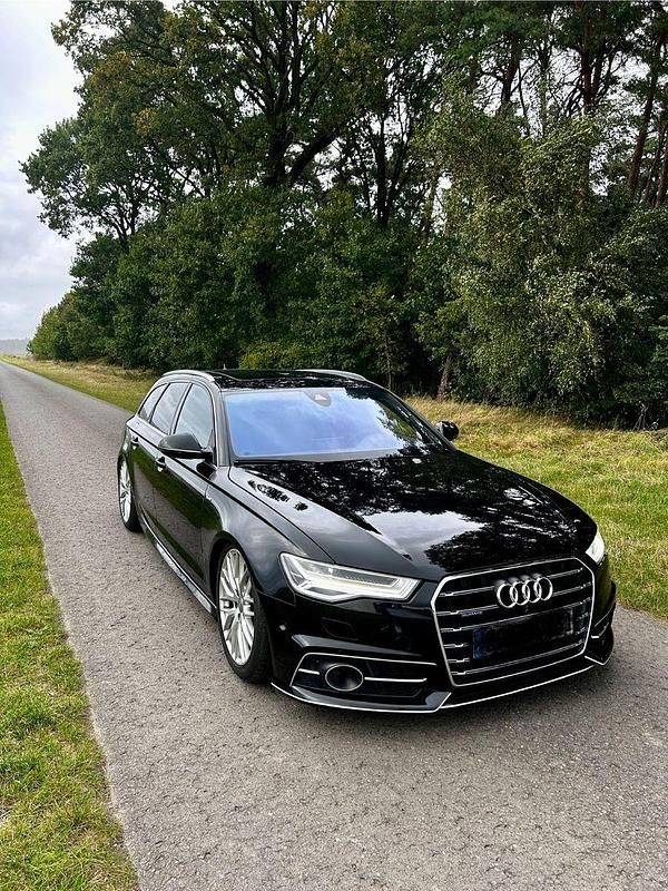 Schwarz Gebraucht 2017 Audi A6 Ambiente Kombi | 25.400 € (Teuer) - Bild 1/4