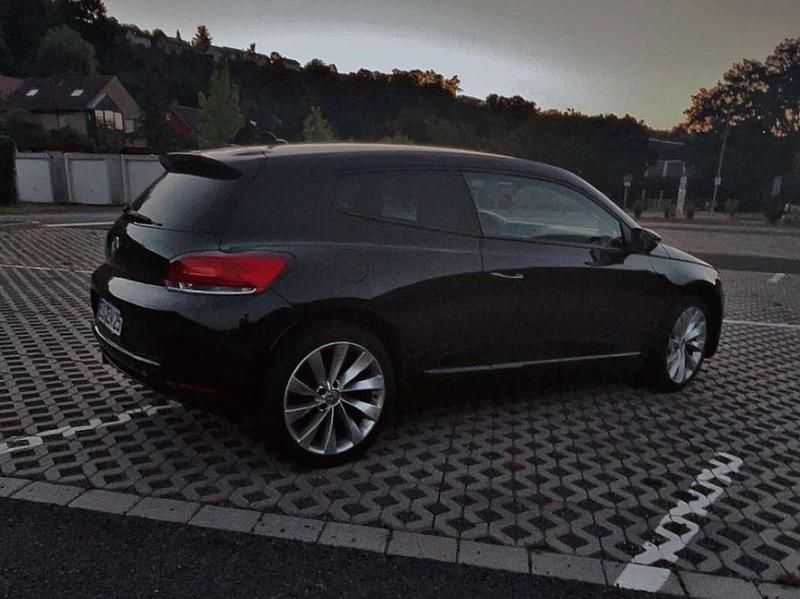 Usata VW Scirocco 200 CV (147 kW) 2009 Nero Coupé